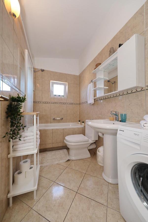 Apartment Zanov Preko Dış mekan fotoğraf